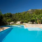 Villagio Magnolia * Sivros