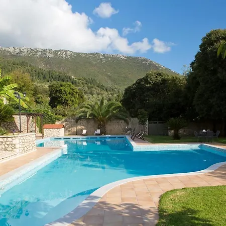 Villagio Magnolia וילה Sívros