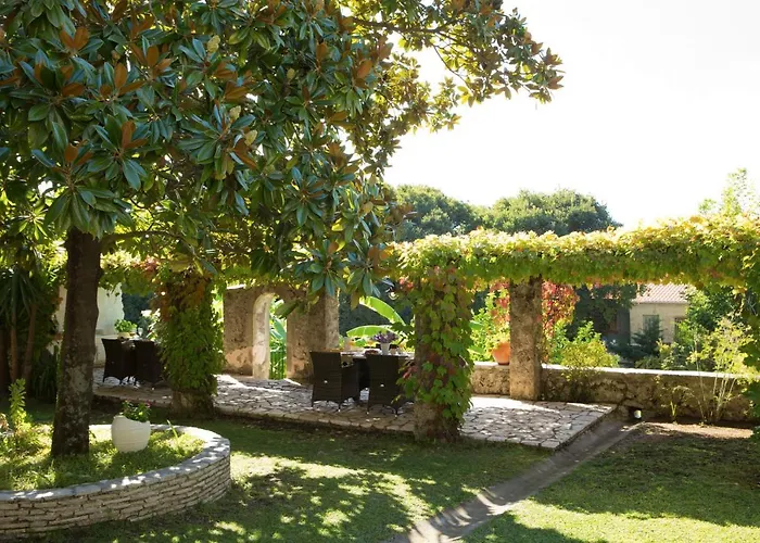 Villagio Magnolia Villa *